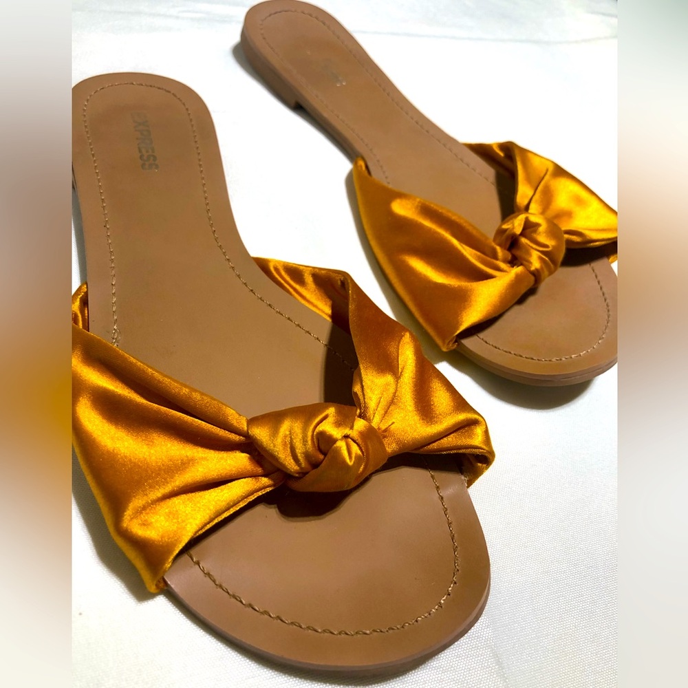 Express slides